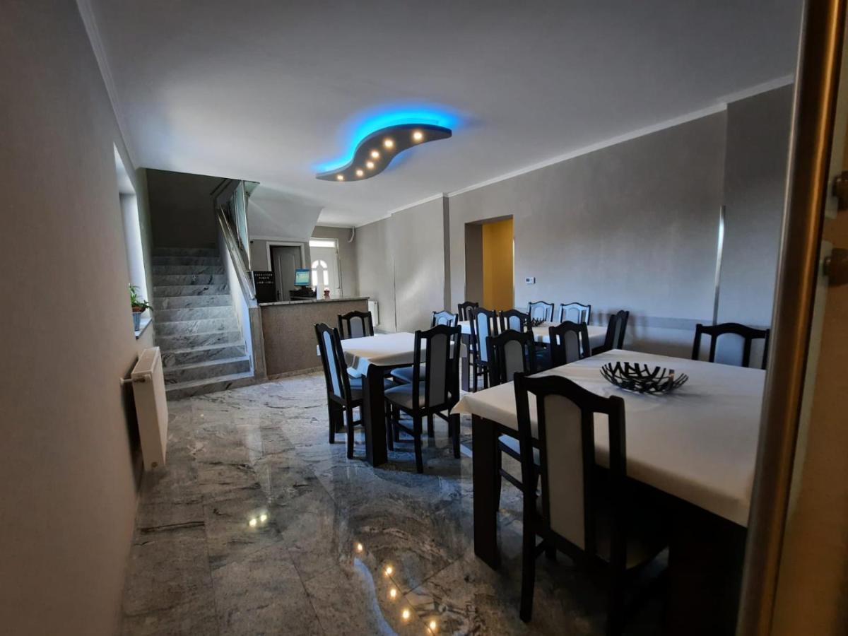 Borostyan Panzio B&B *