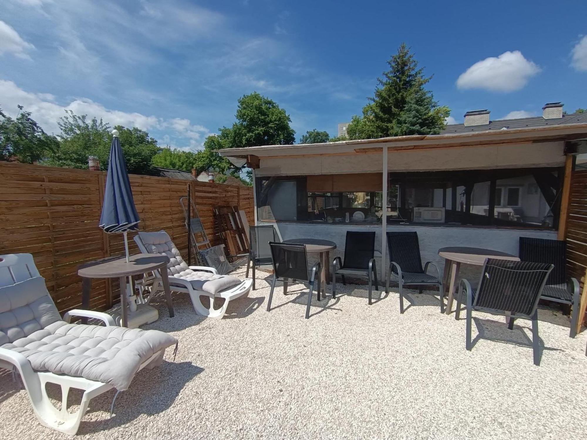 Borostyan Panzio B&B Debreţin